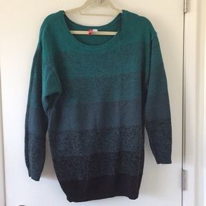 Cozy teal green tunic sweater
